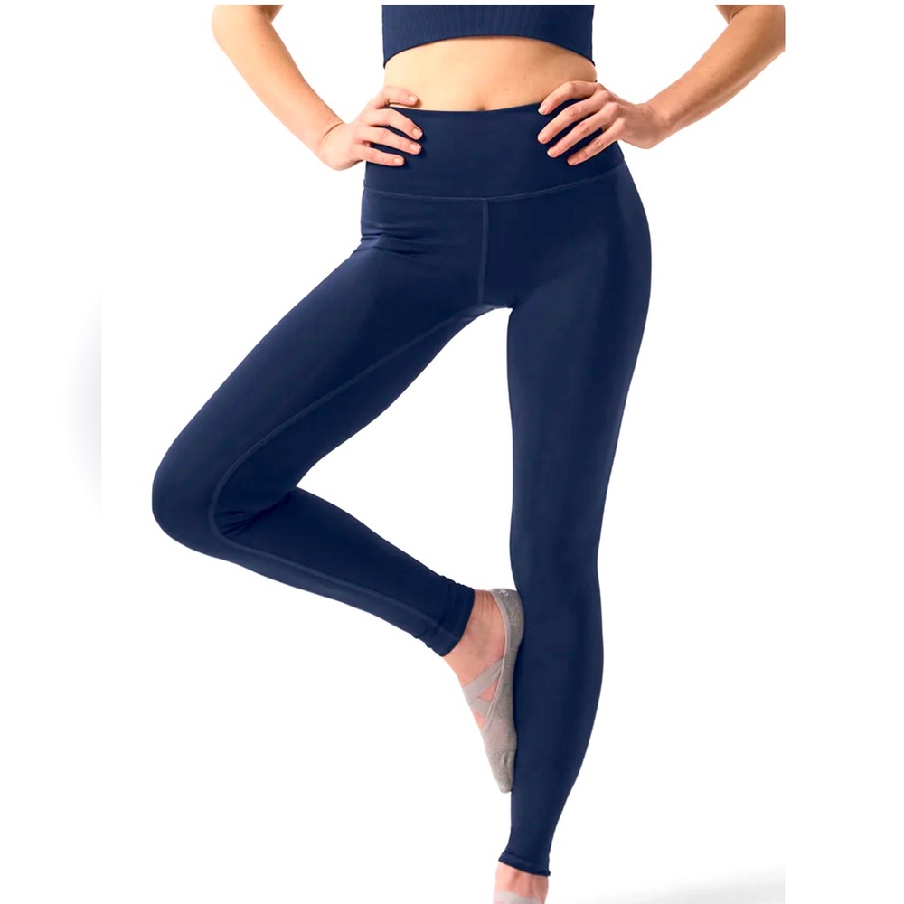NWT! ☀️Alo High Waist Airlift Legging☀️. Size Small. Color Navy.